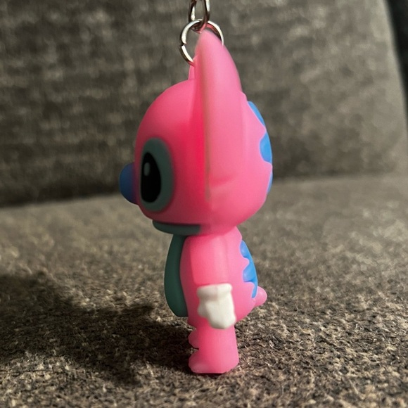 Angel Lilo & Stitch 2.5” Keychain - Picture 5 of 6